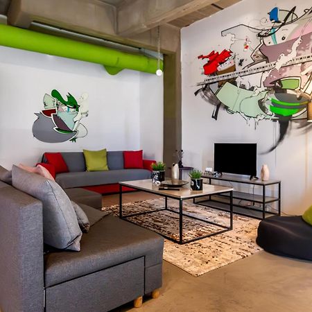 Ceramus Apartments Gazi View Ateny Zewnętrze zdjęcie